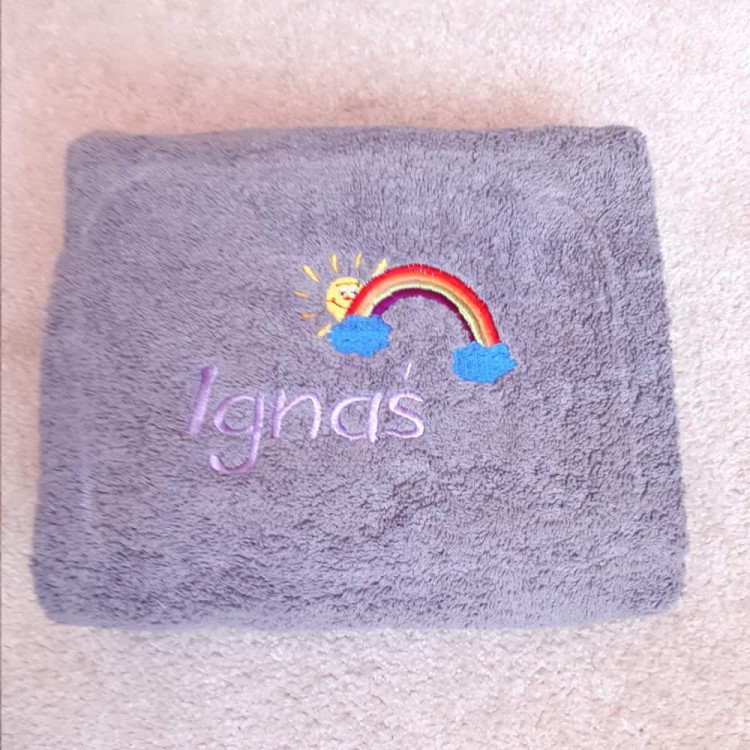 ręcznik dla chłopca szary z imieniem haftyok.pl