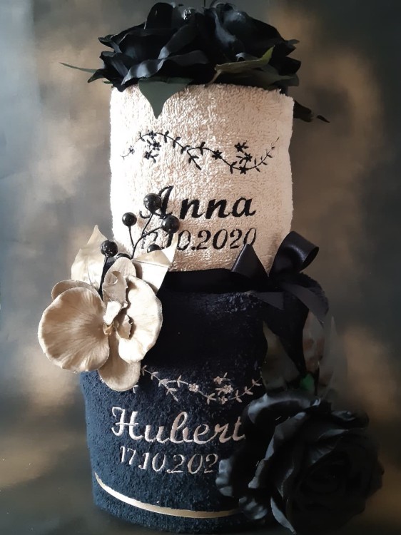 prezent ślubny tort haftyok.pl