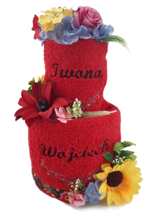 tort z ręczników personalizowanych folk haftyok.pl