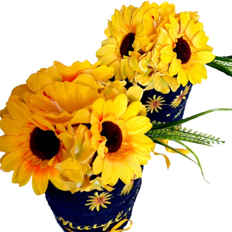 tort z ręcznika na prezent granatowy słonecznik haftyok.pl