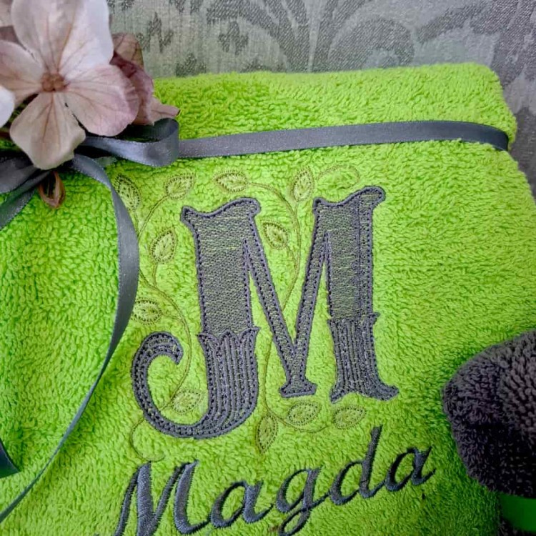 prezent dla niej ręcznik z imieniem