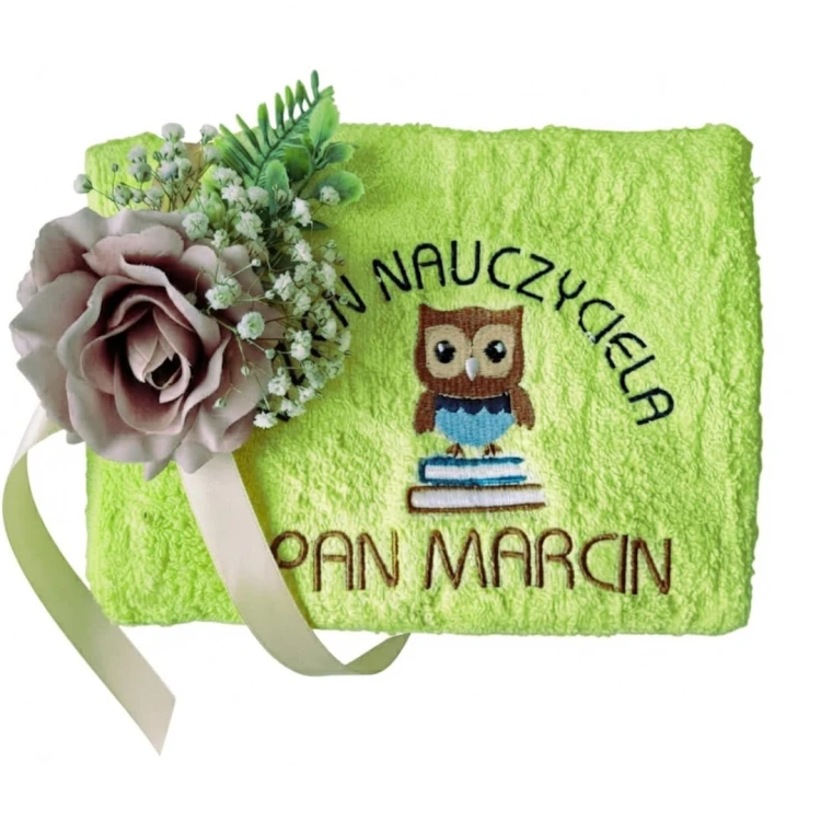 Personalizowany ręcznik dla nauczyciela z imieniem, dedykacją i haftem sowy na książkach prezent na Dzień Nauczyciela ręcznik limonka