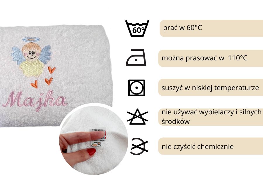 bawełniany biały ręcznik z haftem